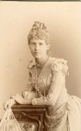 Behrens, Anna