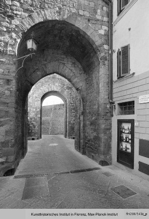 Porta a Prato & Porta di Gracciano & Porta di Bacco, Montepulciano