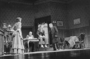 Szenenbilder aus " Aufruf an der Mauer", Meininger Theater, 1954