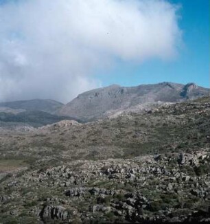 Kreta. Felsenwelt bei der Auffahrt zum Ida