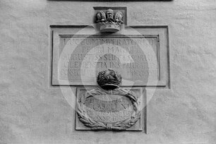 Gedenktafeln am ehemaligen Kaiserlichen Lyzeum in Riga