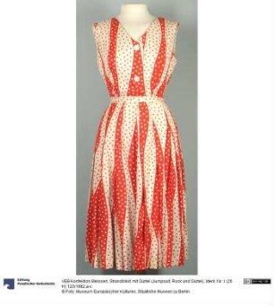 Strandkleid mit Gürtel (Jumpsuit, Rock und Gürtel)