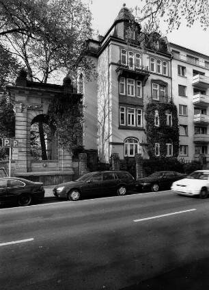Offenbach, Mainstraße 37