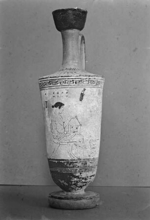 Lekythos