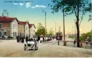 Ansicht des Bahnhofs in der ungarischen Stadt Ujvidék (Neusatz), (heute Slowakei)