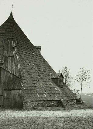 Zschorlau, Erzgebirgskreis, Türkschacht, Göpel. Ansicht von Norden