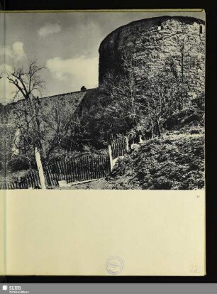 41 Der Pulverturm am Nikolaifriedhof