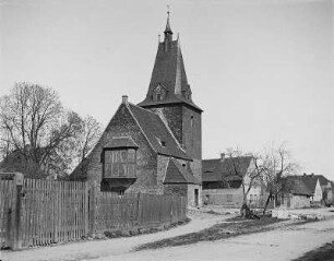 Tagebau Böhlen. Abbruch bei Zeschwitz