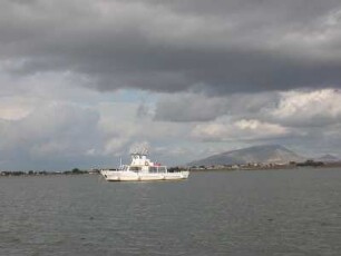 Schiff an der westküste vor der Insel Mozia