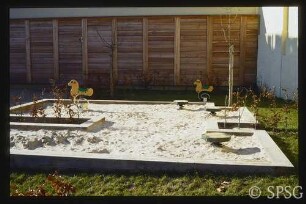 Potsdam, Neuer Garten, Meierei, Brauhaus-Gaststätte, Spielplatz.