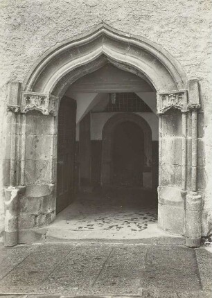 Schloss Rochsburg, Portal der Neuen Kemenate