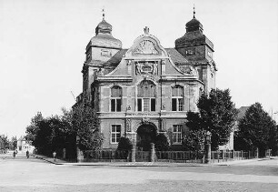 Universitätsbibliothek; Gießen, Bismarckstraße 37