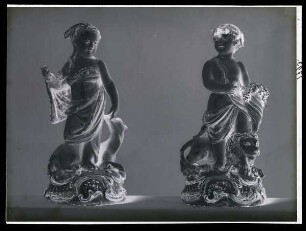 Zwei Figuren (Kleinplastik)