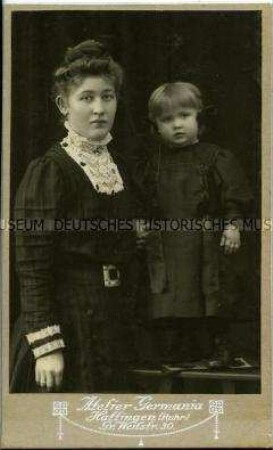 Mutter und Kind, Carte de Visite