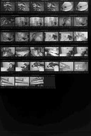 Interbad '88 - Internationale Fachausstellung für Schwimmbäder, medizinische Bäder, Sauna, Bädertechnik, 15.-19.10.1988, Messe Stuttgart-Killesberg: Fahnen auf dem Messegelände Werbeaufnahmen