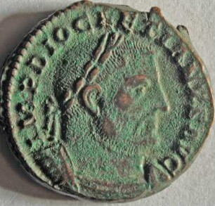 Römische Münze, Nominal Follis, Prägeherr Diocletian, Prägeort Trier, Original