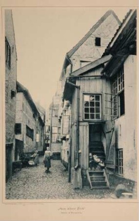 "Aus alter Zeit" Gasse in Flensburg. Gasse in Flensburg.