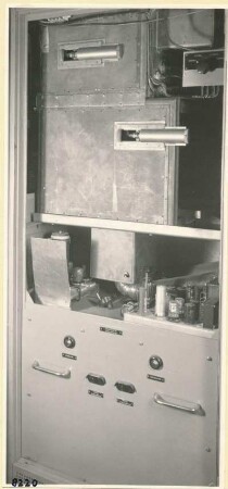 Fernsehsender - Stadthaus - Schaltschrank - Frontseite; Foto 1953