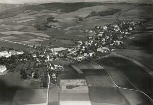 Rathewalde (Hohnstein-Rathewalde). Ortsteilansicht. Luftbild-Schrägaufnahme von Südost