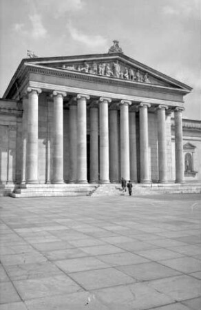 München: Glyptothek, Frontalansicht, näher