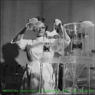 Laborarbeit im Institut für Strahlenbiologie (IStB)