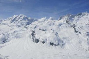 Zermatt - Berggipfel : Blick vom 3089 m hohen Gornergrat auf die umliegenden über 4000 m hohen Berggipfel. Aufgenommen am 17. Mai 2010 bei Zermatt