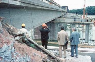 Umbau der Wintersdorfer Brücke bei Staustufe Iffezheim/Rhein