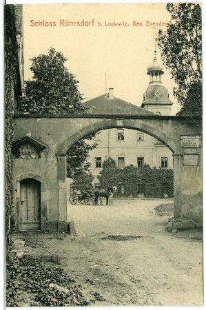 Röhrsdorf. Schloss mit Pferdekutsche
