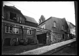 Lehmgrubenweg, Weinhandlung und Küferei M. Götz