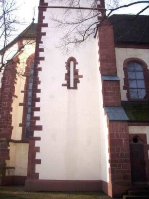 Nordturm von Norden - Basis bis Mitte