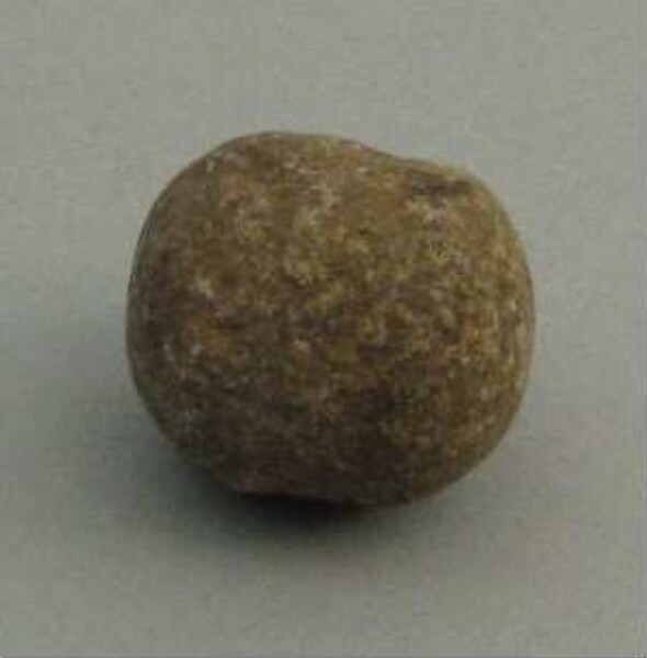 Stone bola