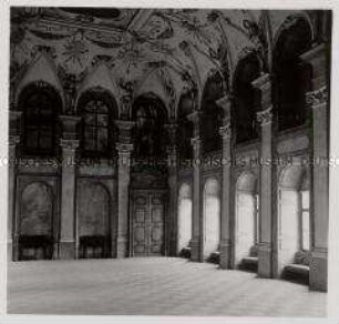 Das hunderttürmige Prag, Palais Waldstein, Festsaal