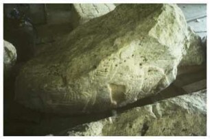 Polol, Stela 4 (POL: St. 4)