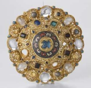 Große Buckelfibel aus dem "Mainzer Goldschmuck"