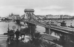 Széchenyi Lánchíd / Kettenbrücke