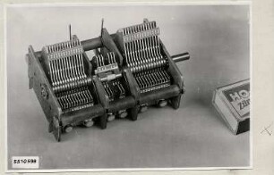 Bauelemente (Regler), ohne nähere Bezeichnung, Foto 1955