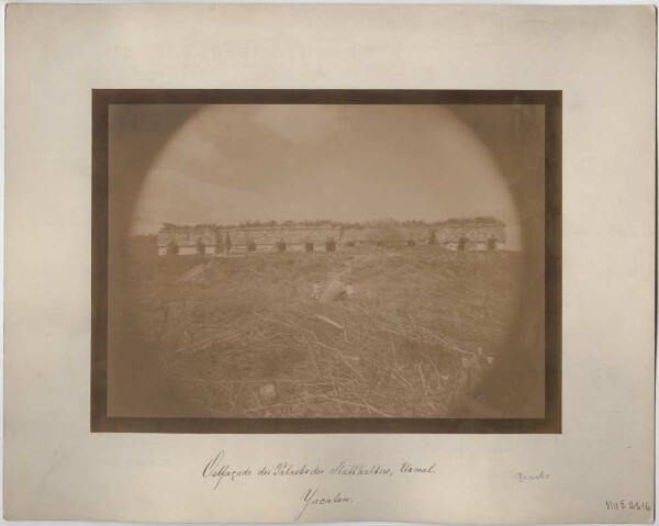 East facade of the Governor's Palace. (With members of the expedition.)