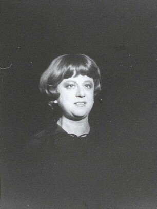 [Inge Wolffberg]