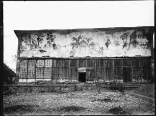 Bronnbach Kloster - Gartenhaus mit Fresko (1774) - Südseite
