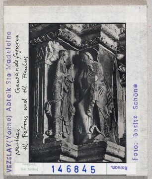 Vézelay, Basilika Sainte Madeleine: Vorhalle, Gewändefiguren Petrus und Paulus