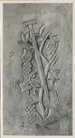 Relief Berufssymbol Weinbauer: Weinstock, Spaten: Tonmodell