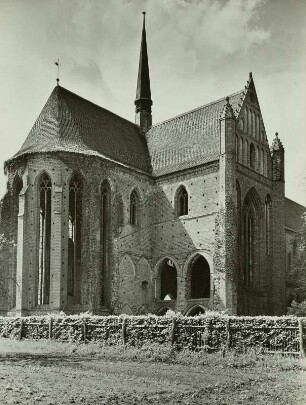 Kloster Chorin, Klosterkirche, Chor und Querhaus von Nordosten