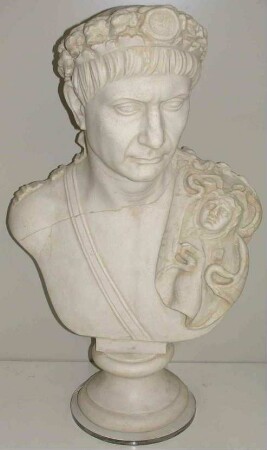 Büste, Trajan