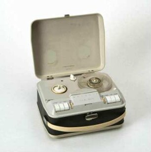 Grundig TK 27