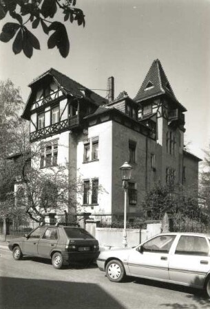 Dresden-Blasewitz, Brucknerstraße 24. Wohnhaus. Um 1890. Straßenansicht