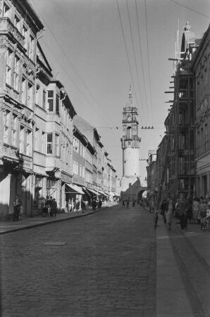 Bautzen. Reichenstraße mit Reichenturm