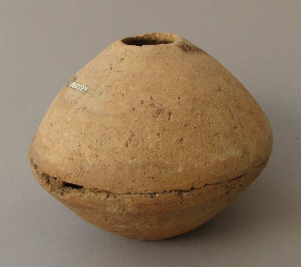 Clay vessel