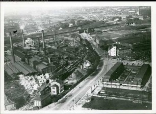 Duisburg-Wanheimerort, Düsseldorfer Straße