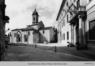 Piazza Chigi, San Quirico d'Orcia
