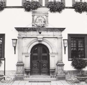 Portal, Pegau